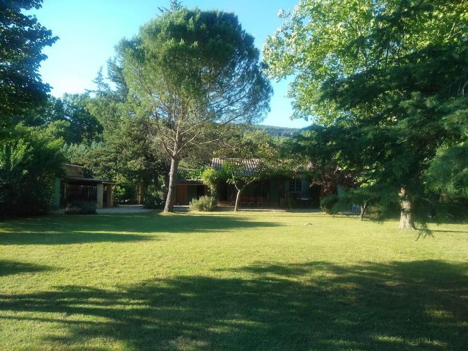 Lou Vergié maison provençale au pied du Luberon Vila Saint-Martin-de-Castillon Exterior foto